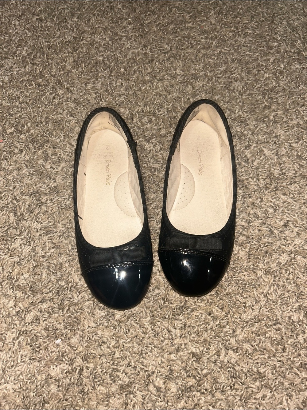 Girls Quilted Bow Dress Shoes size 2